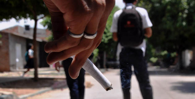 jovenes_con_droga_fotoilustracion2_0
