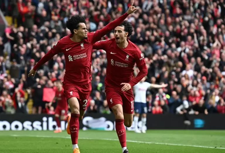 luis_diaz_marcando_gol_con_el_liverpool_0.jpg