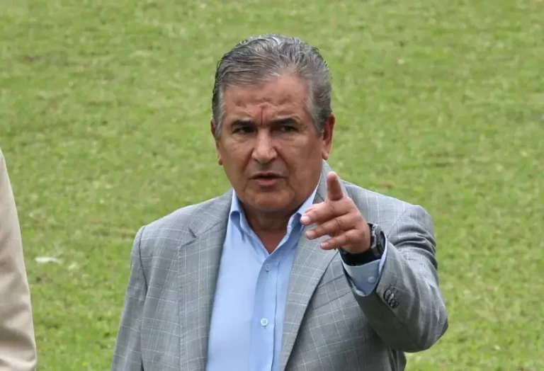 deportivo_cali_dura_pelea_de_jorge_luis_pinto_y_un_jugador.jpg